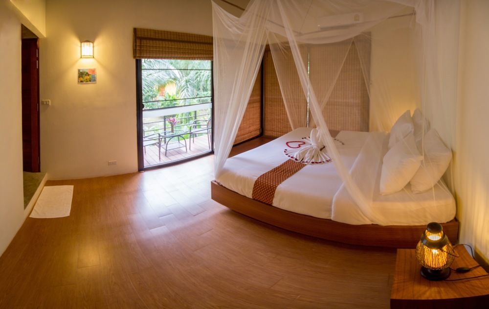 Anurak Community Lodge Phanom Exteriör bild